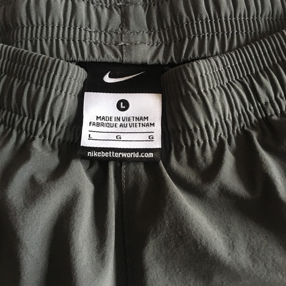 Nike Shorts - Picture 3 of 3